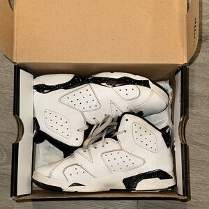 Jordan 1 Kids White and Black High-Top Sneakers